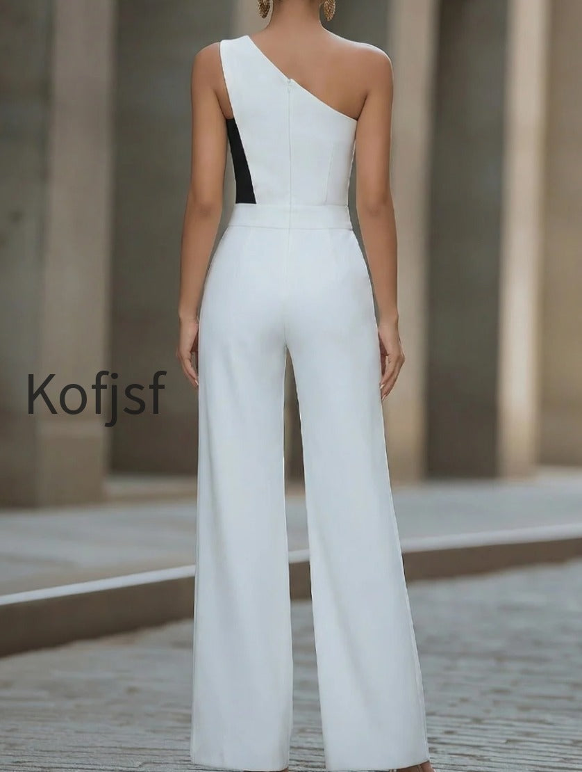 one-shoulder-contrast-buttoned-wide-leg-jumpsuit
